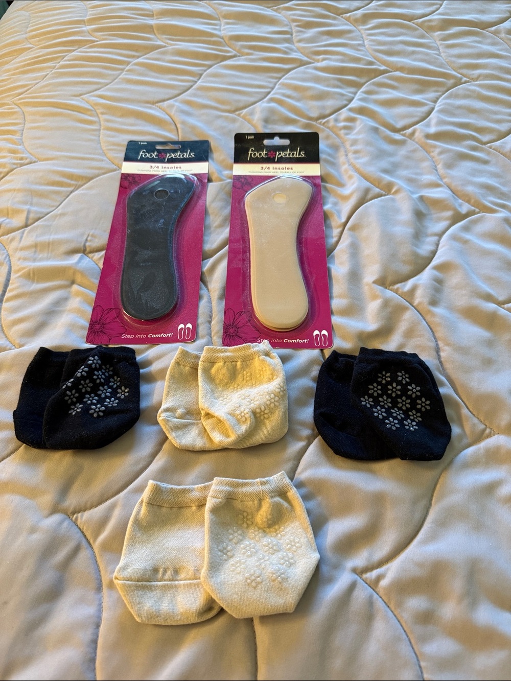 NEW! 2 pairs (Black&Taupe) Foot Petals; 4 pairs Toe Toppers (2 Each Black&Taupe)